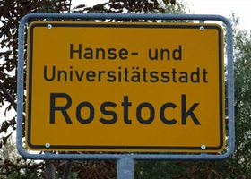 Ortsschild Hansestadt Rostock
