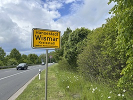 Ortsschild Hansestadt Wismar
